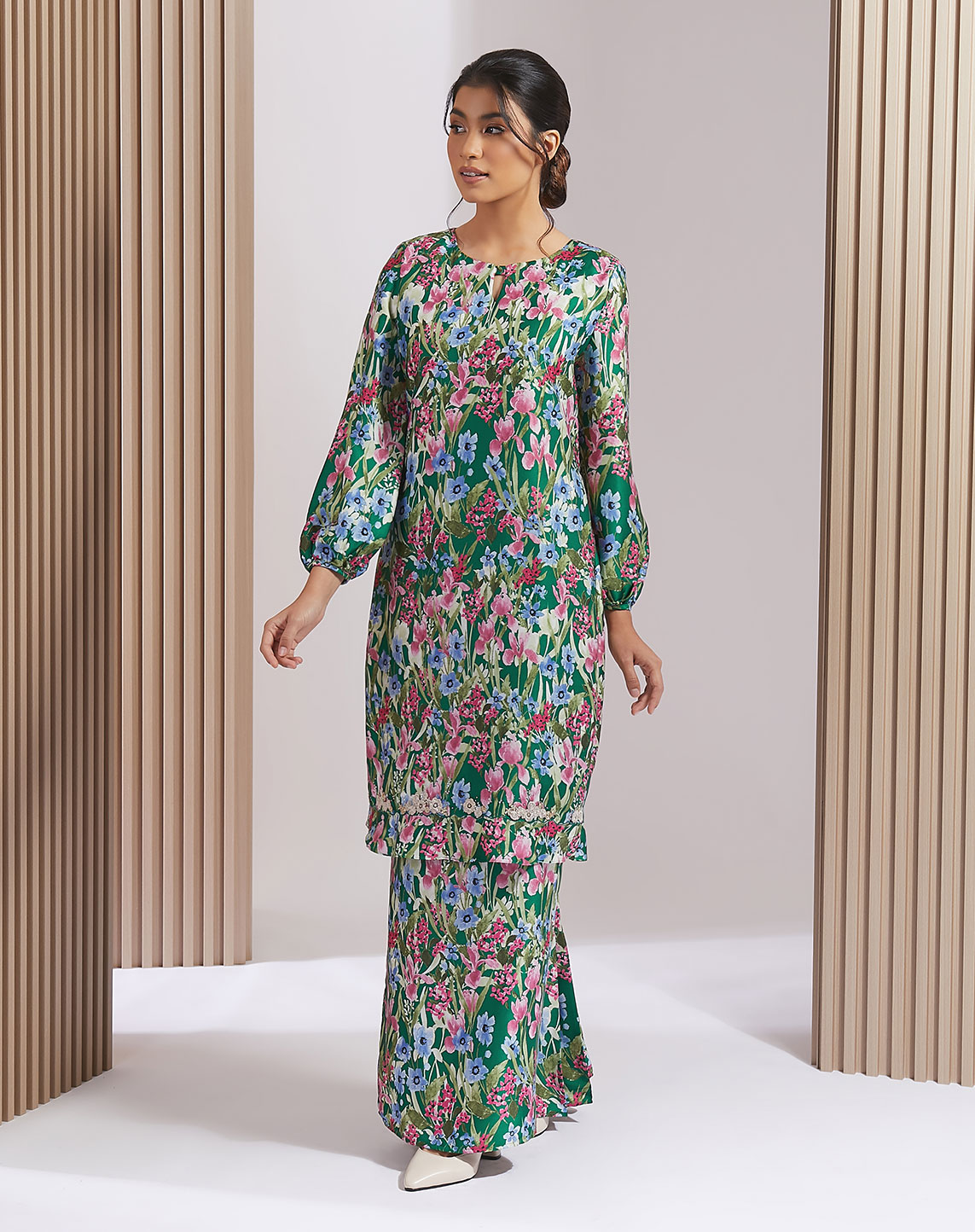 TEANA BAJU KURUNG IN FORMAL GREEN